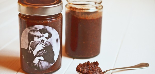 Post aus meiner Küche – Rezepte für den Filmabend (Teil 3: Selbstgemachte Nuss-Schokoladen-Creme)