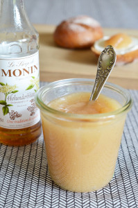 Rezept für Birnenkonfitüre mit Holunderblütensirup und Vanille