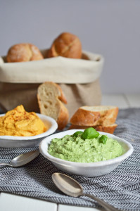 Partyfood: Basilikum-Schafskäse-Dip und Möhren-Creme