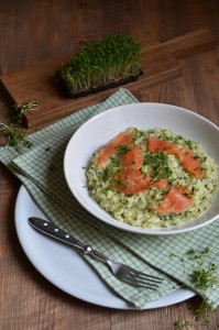 Kräuterrisotto mit Lach - eine leckere Vorspeise für den Frühling